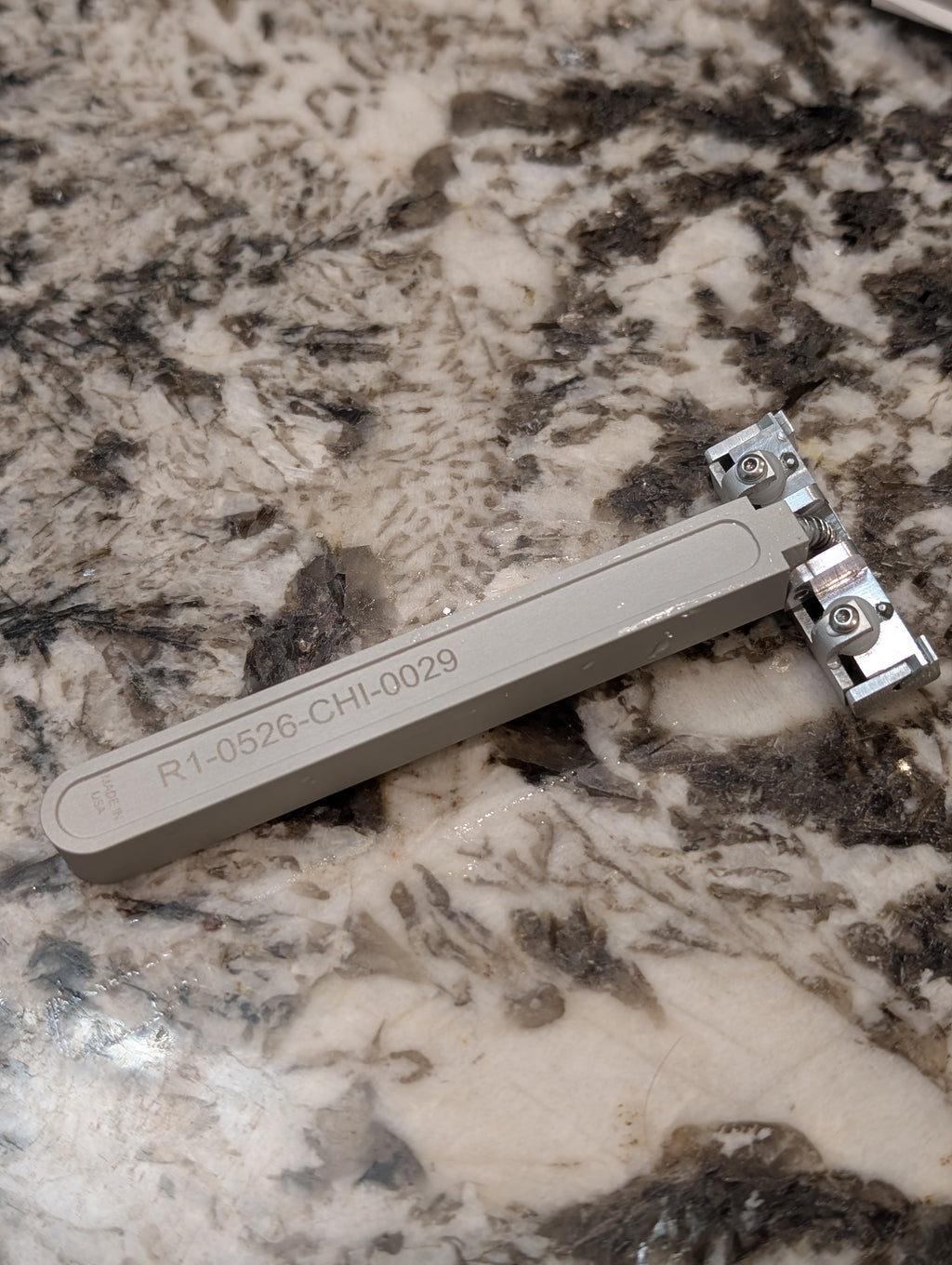 R1 'Hammerhead' Shaving Tool